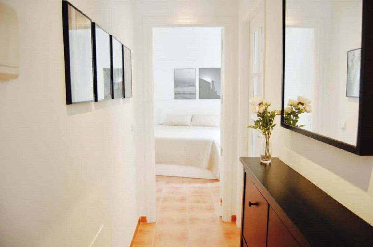Fantastic 1 Bedroom Apartment In The Centre Of 네르하 외부 사진